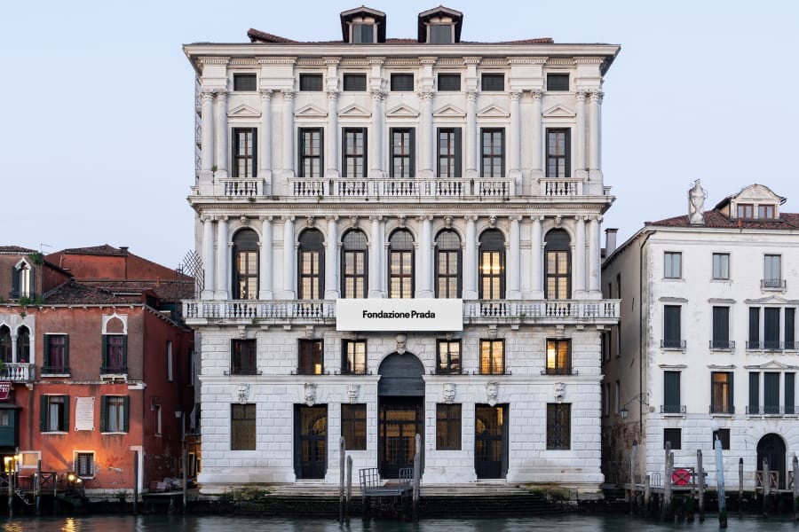 museum shows to see exhibitions paintings artworks contemporary art institutions modern art