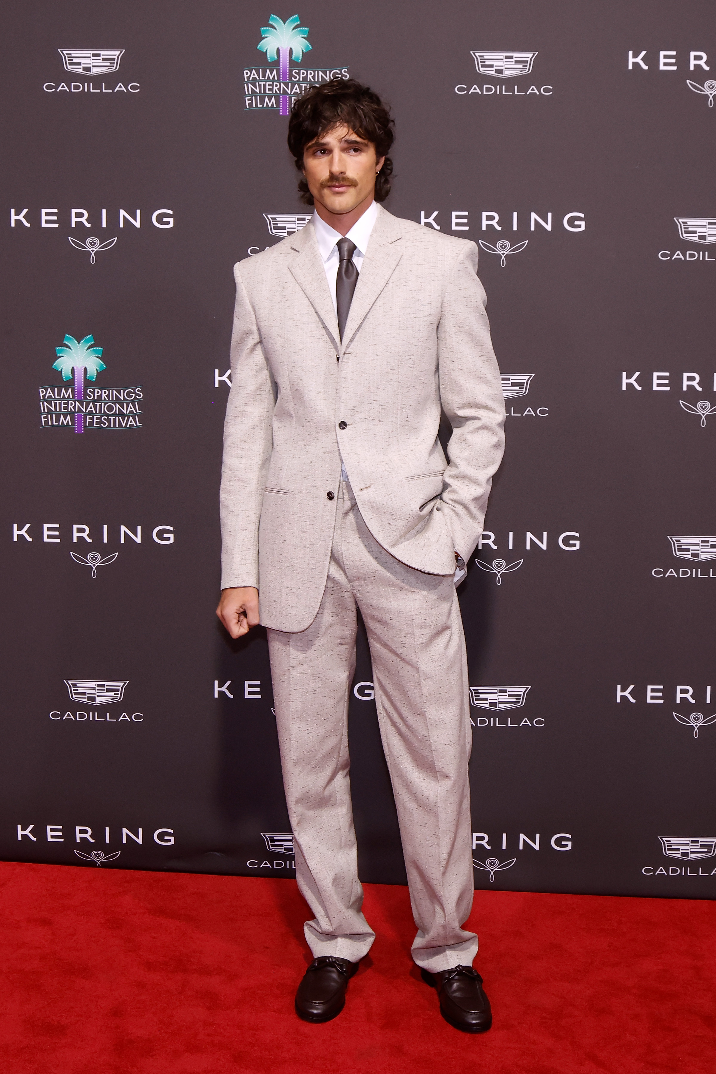 PALM SPRINGS, CALIFORNIA - JANUARY 03: Jacob Elordi attends the 37th Annual Palm Springs International Film Festival Film Awards at Palm Springs Convention Center on January 03, 2026 in Palm Springs, California.