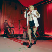 Robyn's Dopamine-Dipped New Year's Eve at Brooklyn Paramount