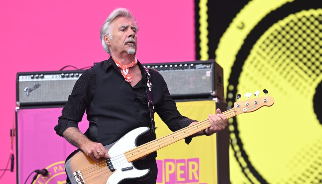 Sex Pistols' Glen Matlock Calls Trump-Supporting Punks "Weird," Commends Kneecap's Activism