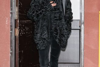 Step Away From Your Black Jeans—Everyone With Good Taste Is Wearing This Elevated Alt With Heels Instead