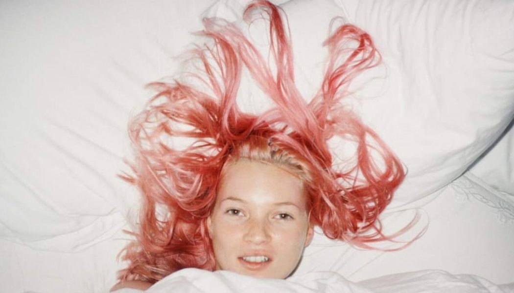 Tate Takes Us Back to ‘The 90s,’ Britain’s Hedonistic Heyday