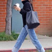 The 2026 Denim Trend Chic Women Over 50 Are Wearing With Chelsea Boots