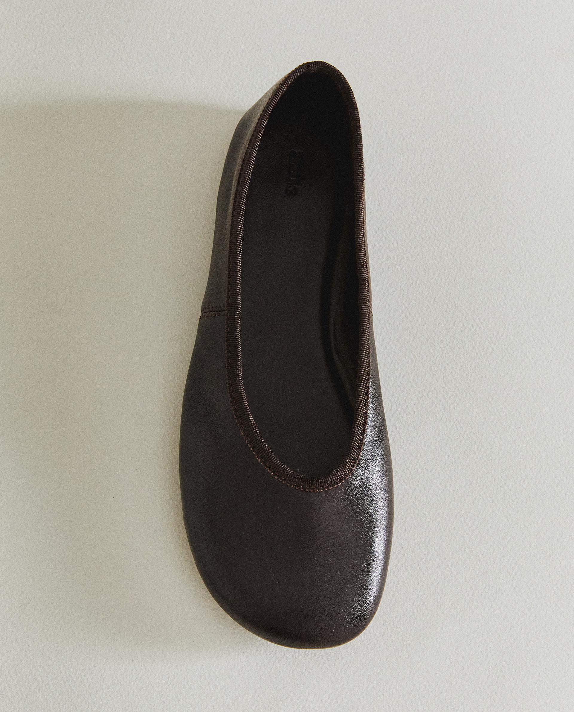 Flexible Leather Ballet Flats