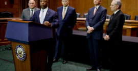 The crypto bill is falling apart in Congress