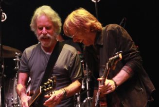 Trey Anastasio Pays Tribute to Bob Weir: "He Was the Last Actual Hippie"