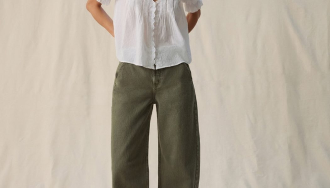 Wake Up! Abercrombie Launched A Secret Sale I'm Eyeing These Chic Jeans & More