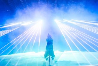 Zero Pressure, All Power: Vaundy Goes All Out for His International Main Stage Debut