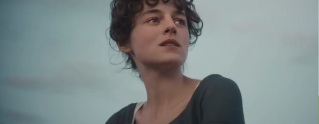A First Look at Emma Corrin as Elizabeth Bennet for Netflix’s Upcoming ‘Pride & Prejudice’ Miniseries