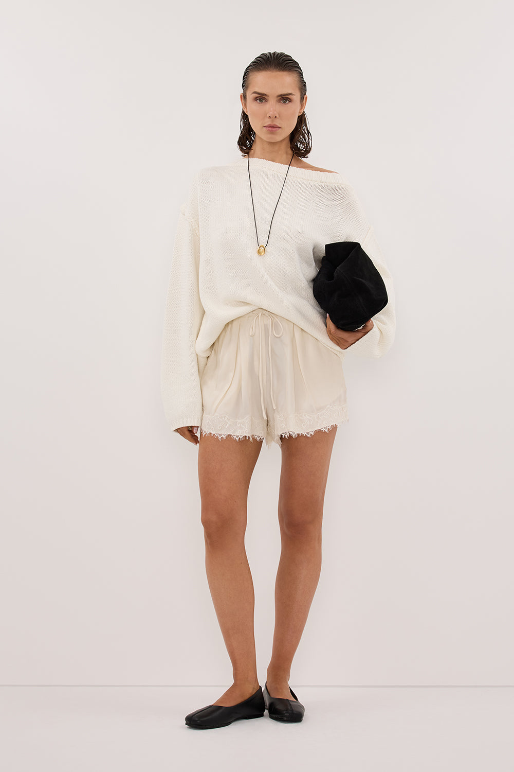 Andrea Sandstone Cupro Lace Short - 2 / Sandstone