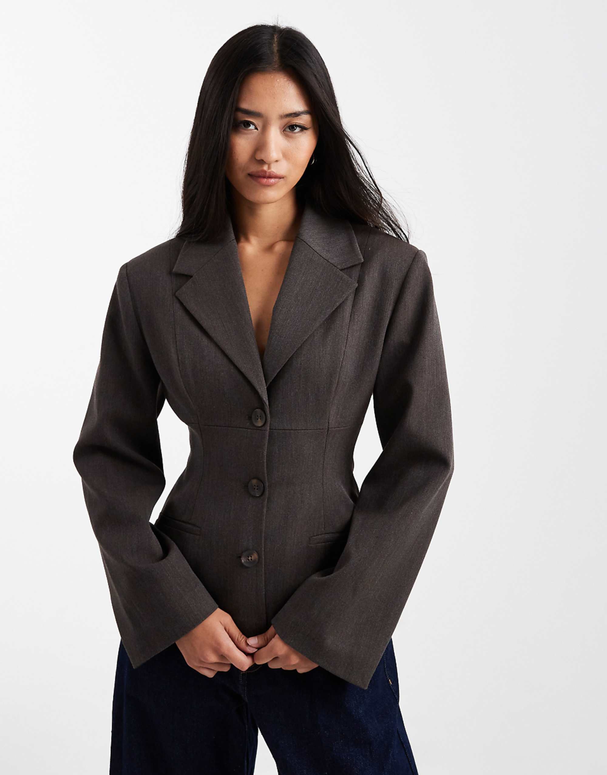 Asos Design Moulded Cinch Blazer in Charcoal