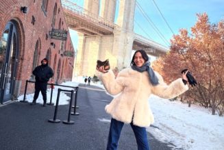 Cuffed Jeans Are So Back—This Is the Classic Shoe Trend They Look The Coolest With