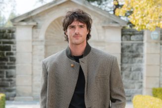 Elegant Masculinity Is Hot – Just Look at Jacob, Harry and Jamie