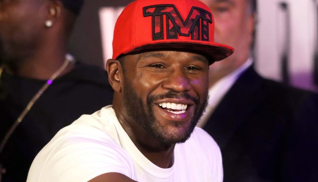 Floyd Mayweather Jr. Announces Return to Professional Boxing Following Mike Tyson Exhibition
