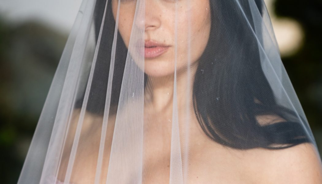 From Delicate Details to Edwardian Curls: The 13 Bridal Hair Trends You'll See Everywhere in 2026