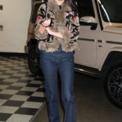 How to Look Chic This Spring: Wear This Denim Trend and Color With Flats