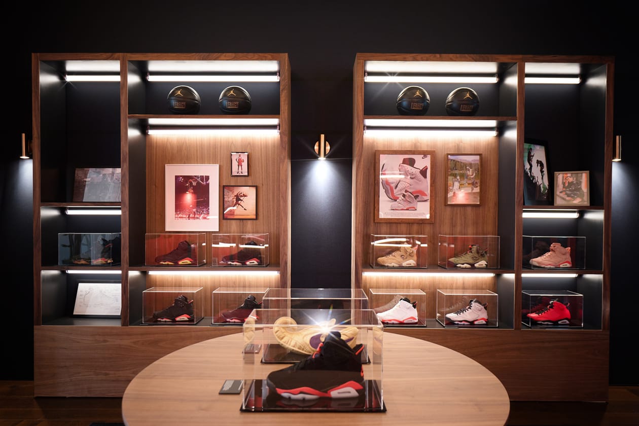 Inside the Week Before Football’s Biggest Game jordan brand meta house oakley vanguard glasses adidas originals san francisco lexus marriott bonvoy kyren williams nike athlete deion sanders