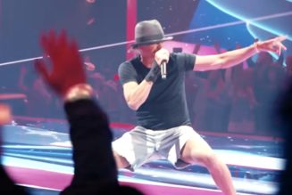 Kid Rock Says He Wasn't Lip Syncing, He Was Just "Out of Sync"