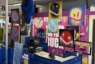 LA Art Week’s Hottest (Anti)Fair is an Abandoned Discount Store