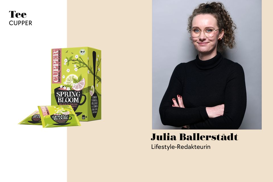 Wie schmeckt der Frühling als Tee? Redakteurin Julia hat es getestet.