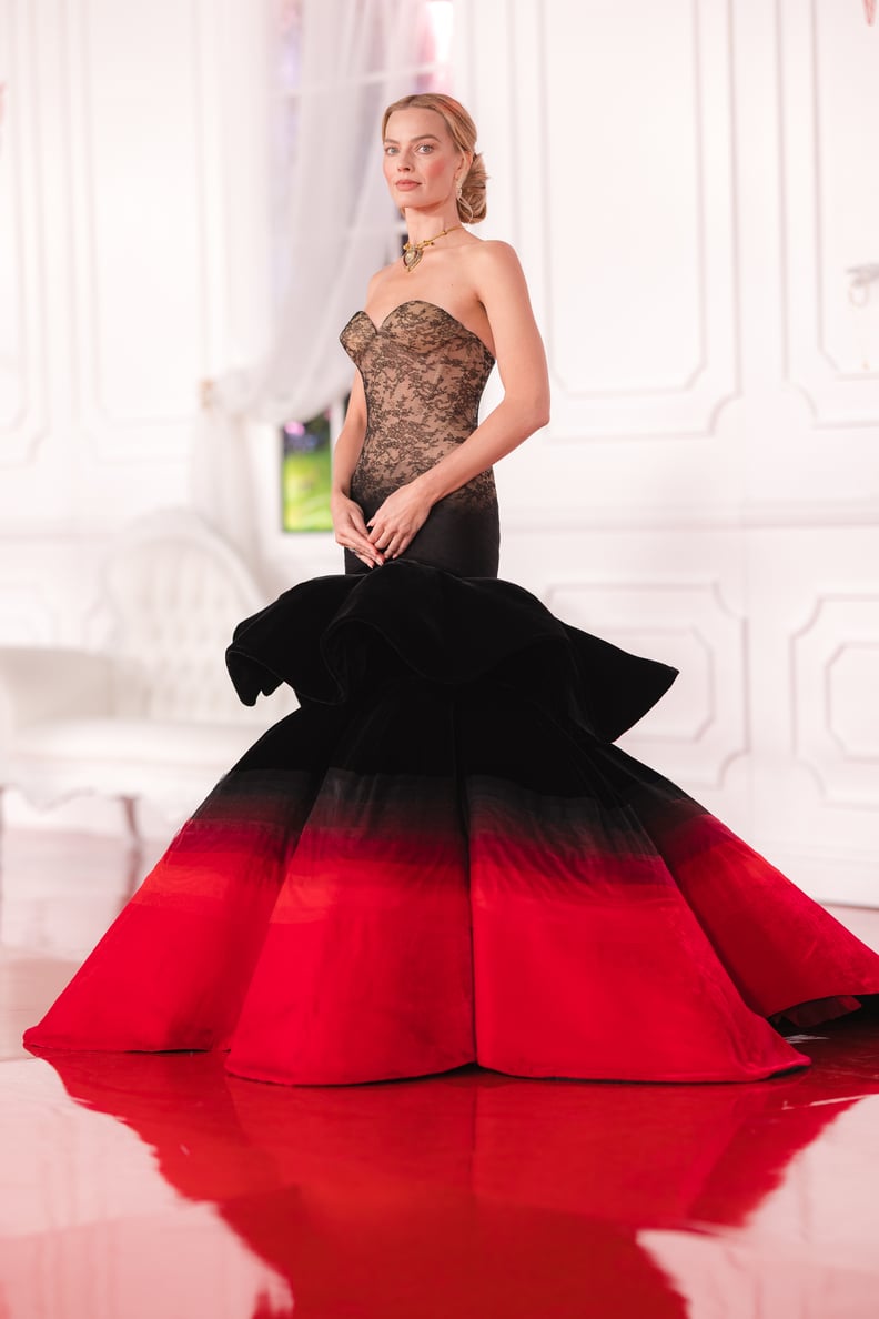 HOLLYWOOD, CALIFORNIA - JANUARY 28: Margot Robbie attends 