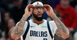 Mavericks Trade Anthony Davis to Wizards in Blockbuster Reset