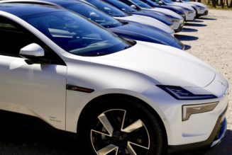 Polestar aims to shake off EV doldrums with 4 new models in 3 years