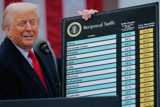 Supreme Court Rules Donald Trump's Tariffs Are llegal Taxes , Social Media Clowns Him