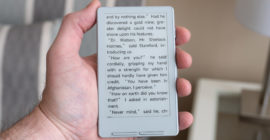 This tiny pocket-friendly e-reader is packed with frustration and potential