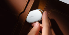 Xiaomi’s tracker doesn’t need a case to clip to your keys