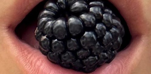 According to Manicurists and My IG Feed, Mixed Berry Nails Will Be on the Chicest Hands This Spring