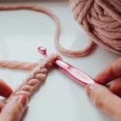 Alle häkeln 2026 dieses DIY fürs Zuhause