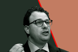 Anthropic makes last-ditch effort to salvage deal with Pentagon after blowup