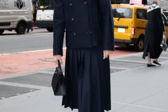 Black Heels Aren't "Out," But in 2026, This High-Value Color Feels Far More "In"