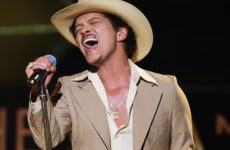 Bruno Mars Earns Second No. 1 Album With ‘The Romantic’