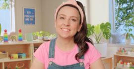 Children’s Creator Ms. Rachel Fighting to Close Texas ICE Facility That’s Detaining Children: “I Am Political”