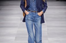 I'm Parisian—These Are the Flared Jeans I’m Currently Obsessed With