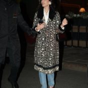 It’s Already Summer in Alexa Chung’s Wardrobe—These are the Chic Sandals She’s Wearing With Jeans