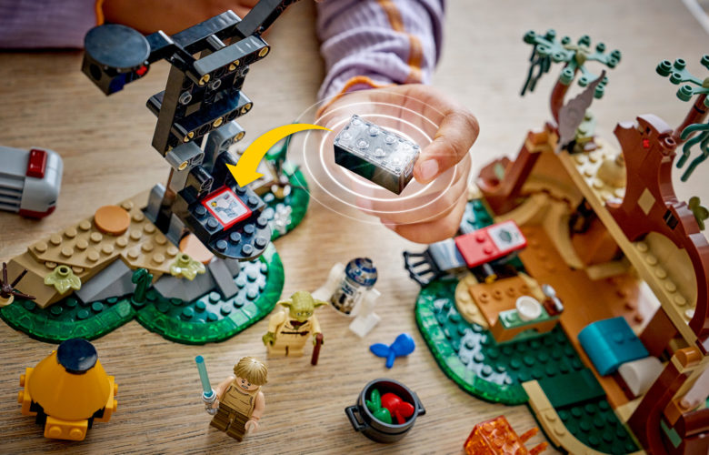 Lego’s Smart Brick is here, and it transforms these new Star Wars sets