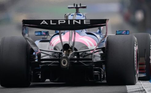 Mercedes Eyes 24% Stake in Alpine F1 Team