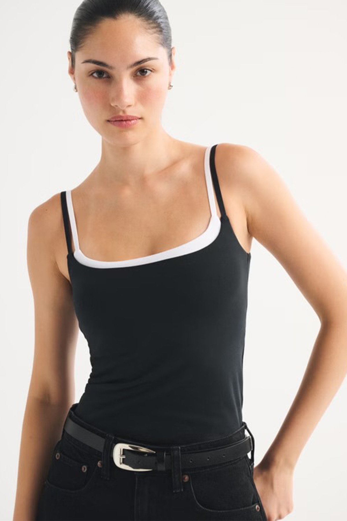 Bra-Free Double-Layered 90s Cami