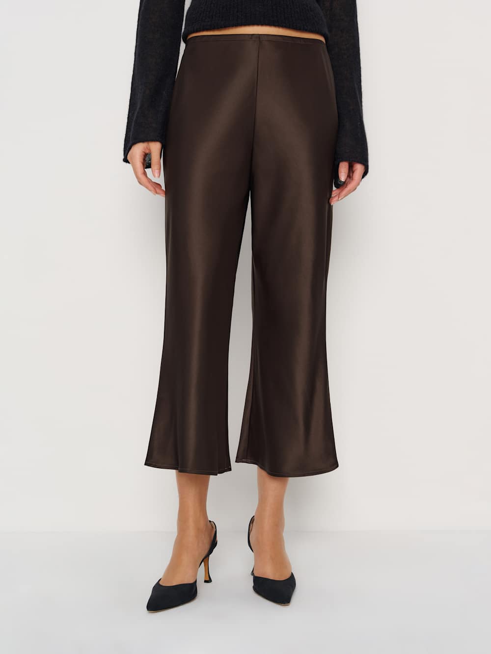 Gale Satin Mid Rise Capri Pant