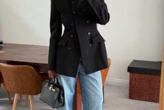 5 Chic Sandal and Barrel-Leg Jeans Pairings You Can Wear All Summer