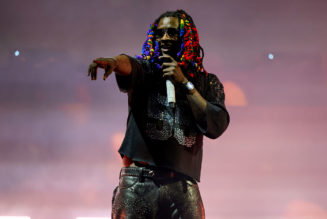 6ix9ine Trolls Young Thug For Biting His Rainbow Hair Look