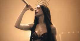 A24 Reveals Closer Look BTS Images at ‘Mother Mary’ Starring Anne Hathaway