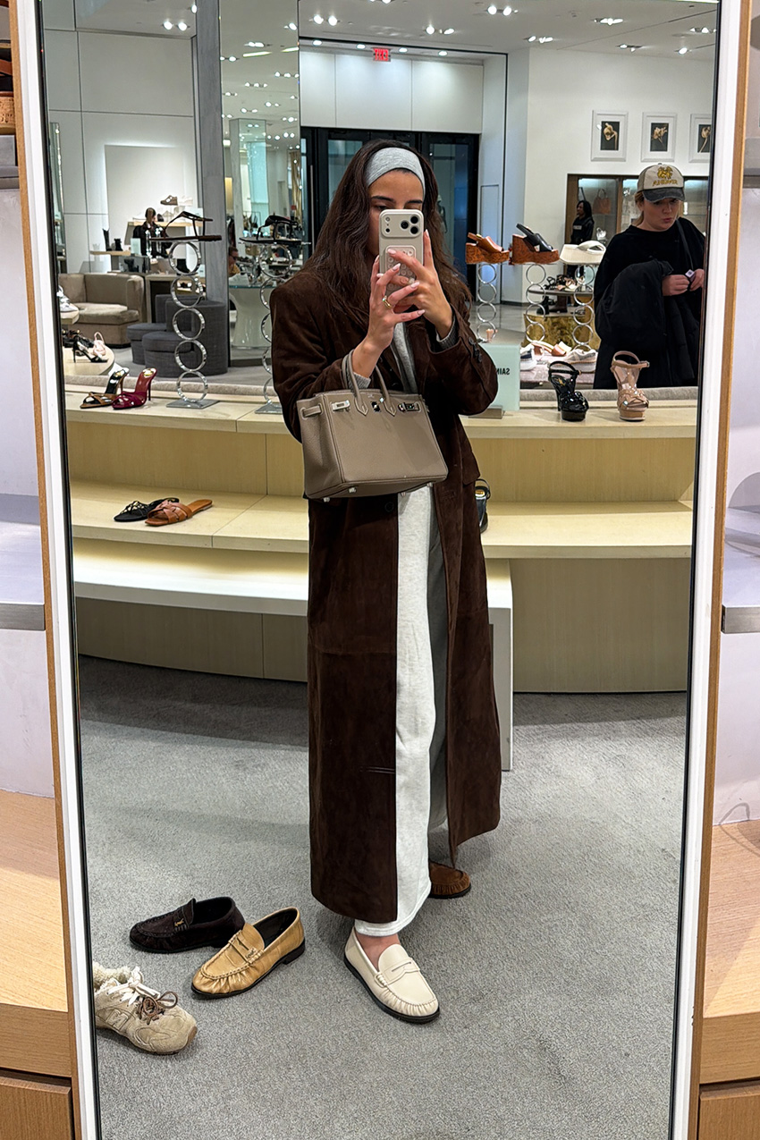 Bettina Looney taking a mirror selfie.