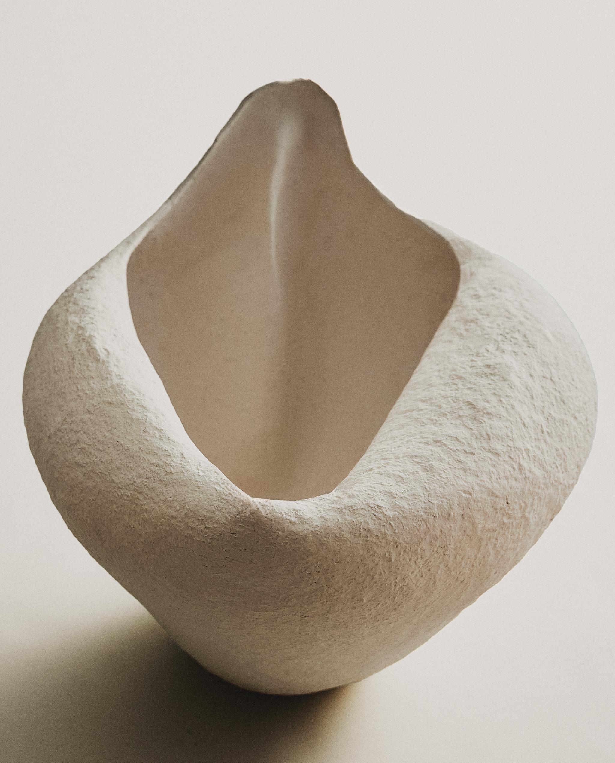 Papier-M&amp;Acirc;ch&amp;Eacute; Vase