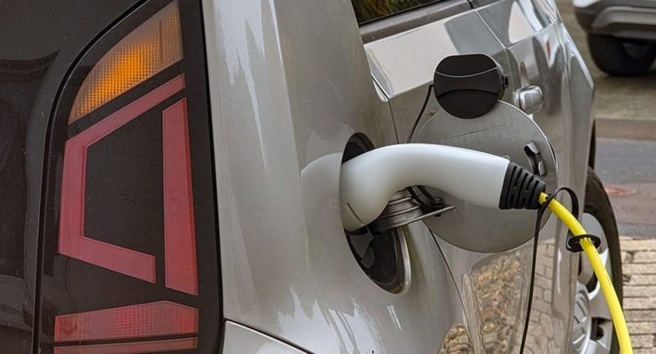 An Influx of Used EVs Could Lower the Prices of Electric Cars