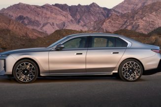 BMW's Latest 7-Series Is a "Neue Klasse" of Luxury