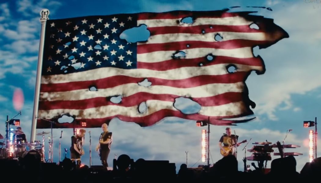 DEVO Rip Through Pointed Performance of "Freedom of Choice" at Coachella 2026